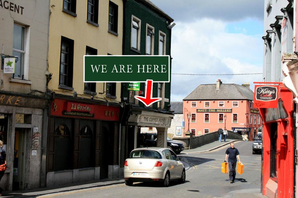 The Waterfront Townhouse Accommodation Kilkenny Eksteriør billede